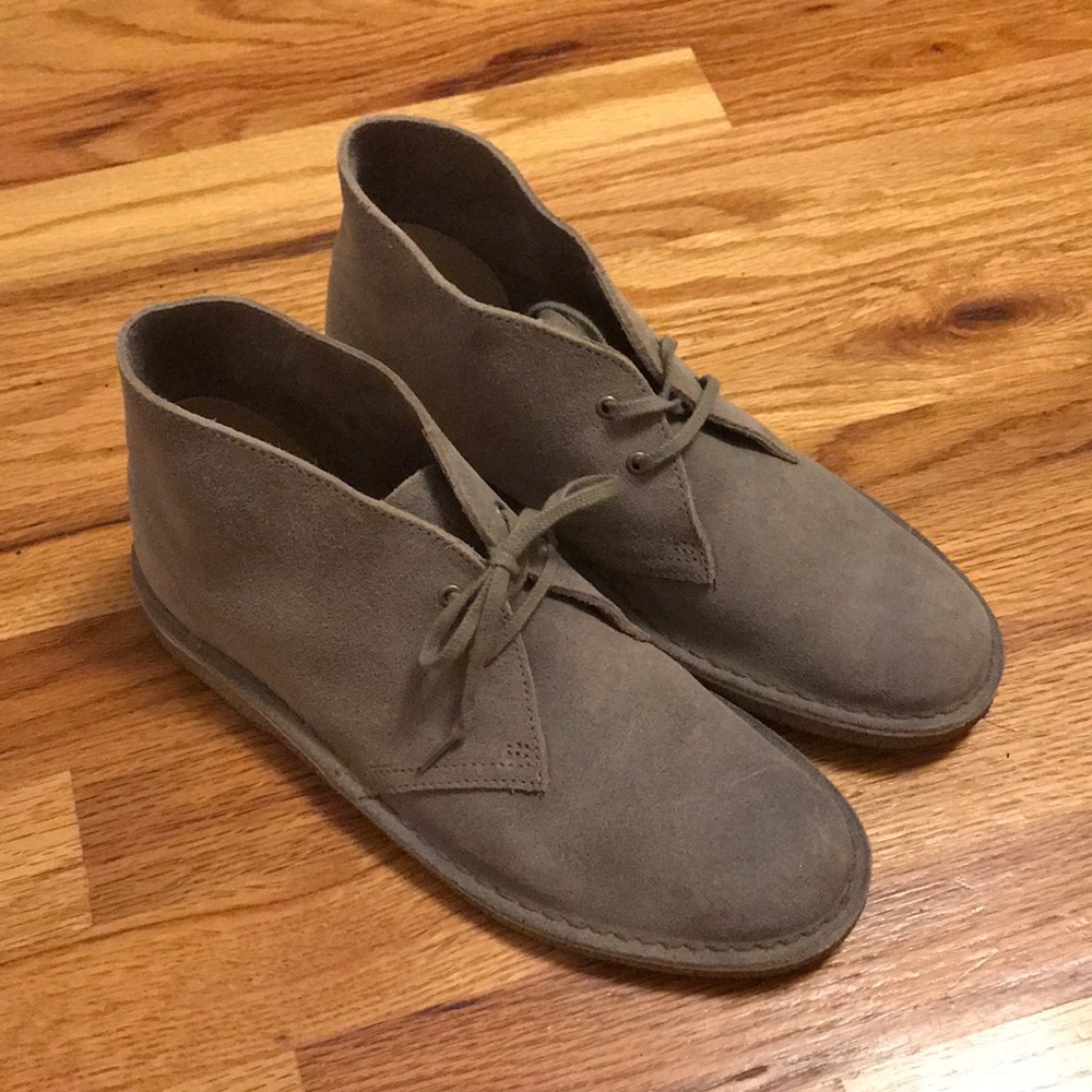 men's sand suede clark's